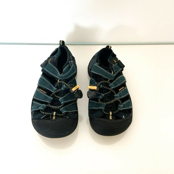 [SOLD] Keen Newport Kids Toddler Size 12 Hiking Waterproof Strap Water Sandals - Picture 1 of 4